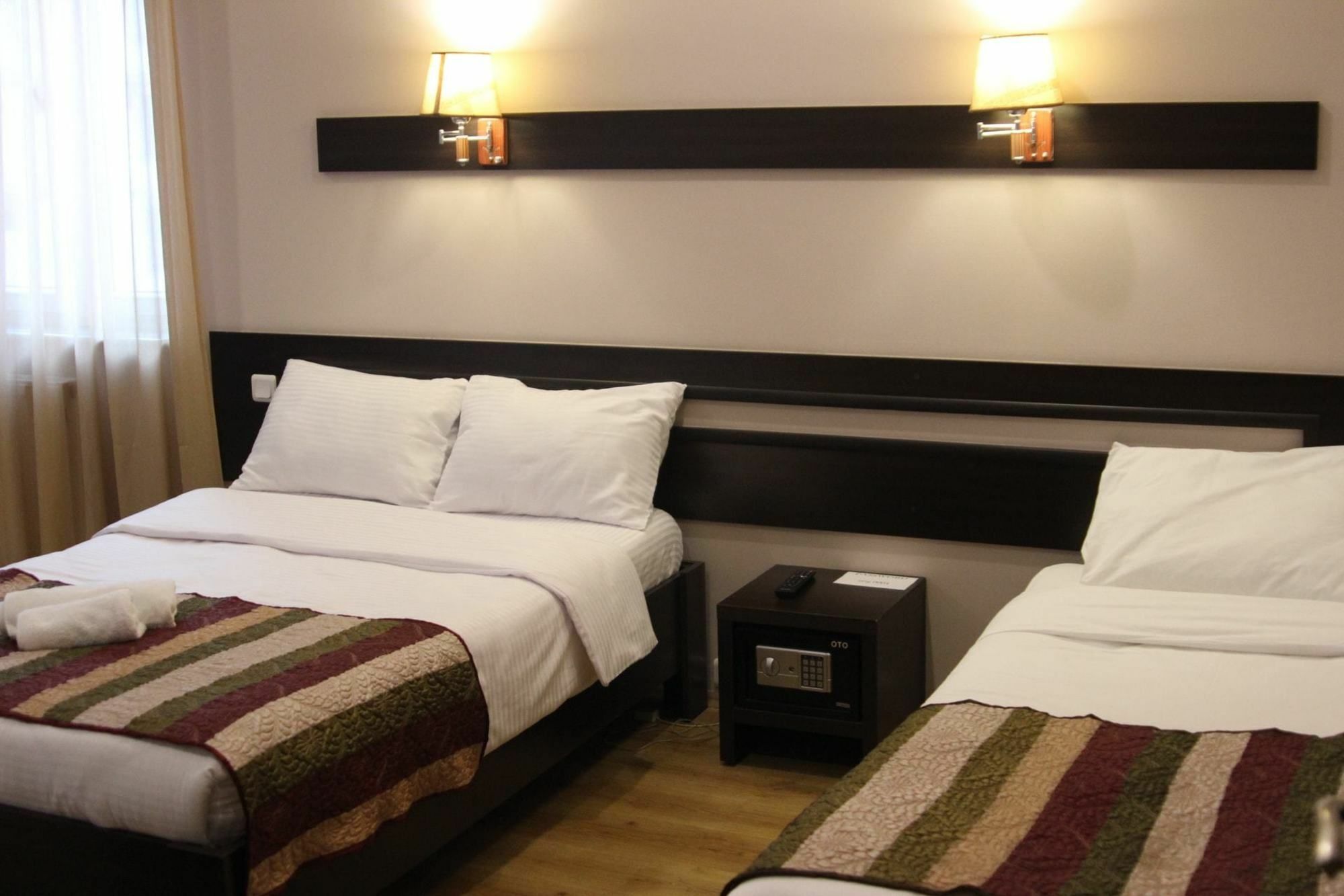 Iar Hotel Batumi Exterior photo
